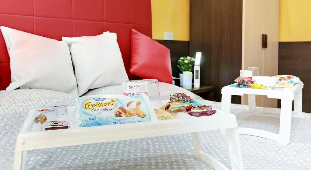 Termini Suites Roma 3*,